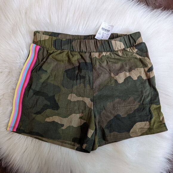 NWT JCrew Girls' camo knit short with rainbow trim L Large - Picture 1 of 5